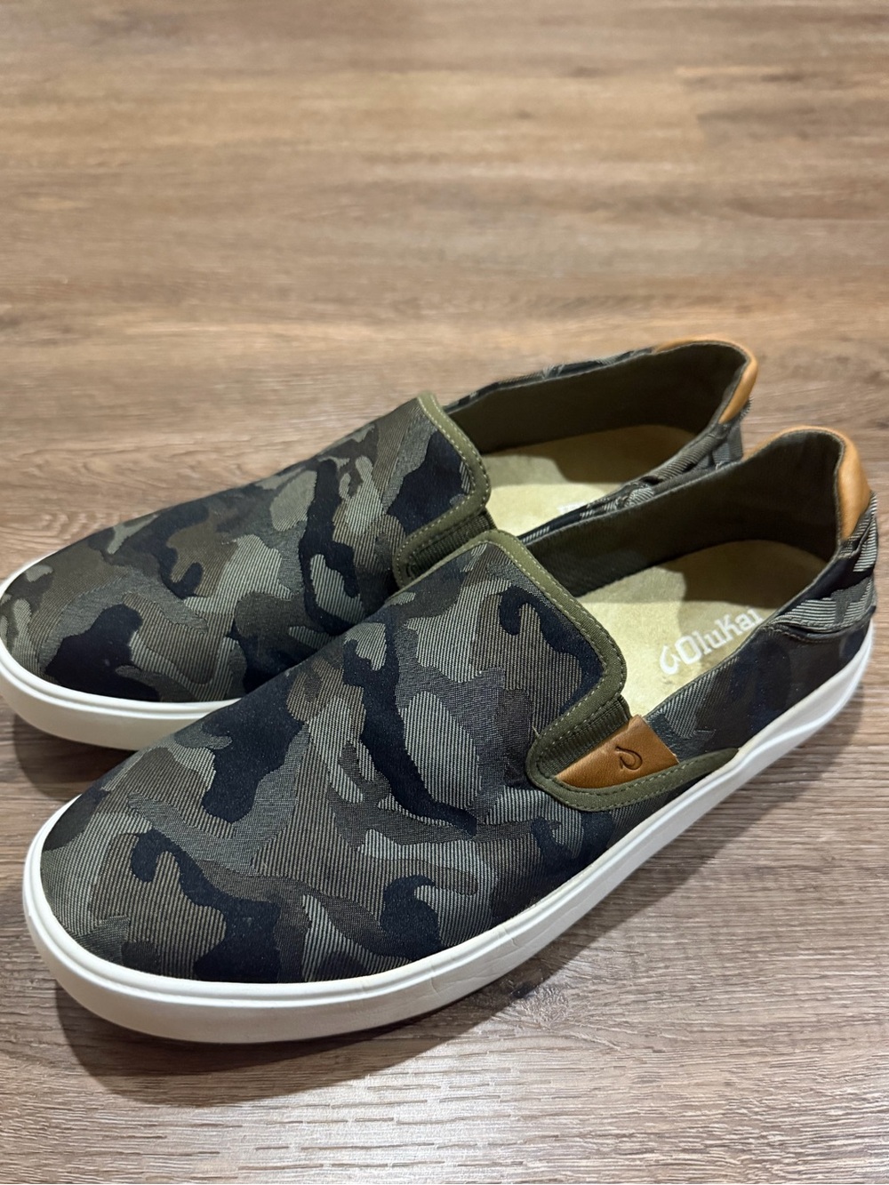 OluKai Lae’ahi Pa’i Camo Slip-On Sneakers Men’s 10